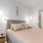Pnoe Luxe & Spa, Naxos Town アパート Naxos City