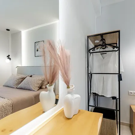 Pnoe Luxe & Spa, Naxos Town *
