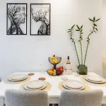 Pnoe Luxe & Spa, Naxos Town