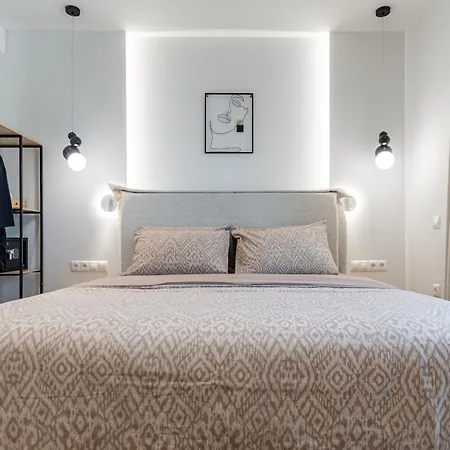 Apartament Pnoe Luxe & Spa, Naxos Town *