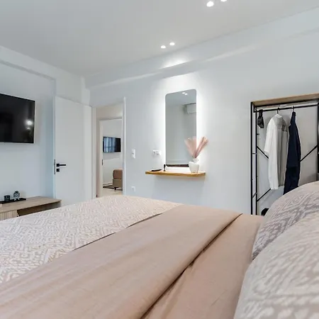 Lejlighed Pnoe Luxe & Spa, Naxos Town